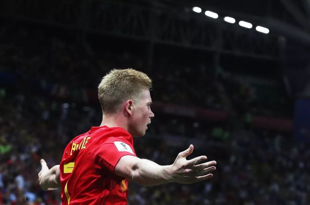 埃基蒂克：安菲尔德的氛围太棒了；我来到这里就是为了赢